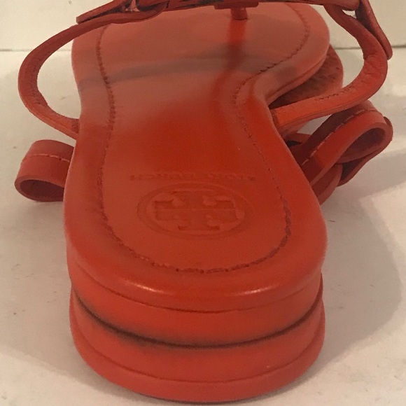 Tory Burch Miller Logo Lizard Print Logo 7.5 ๐ - Picture 6 of 8